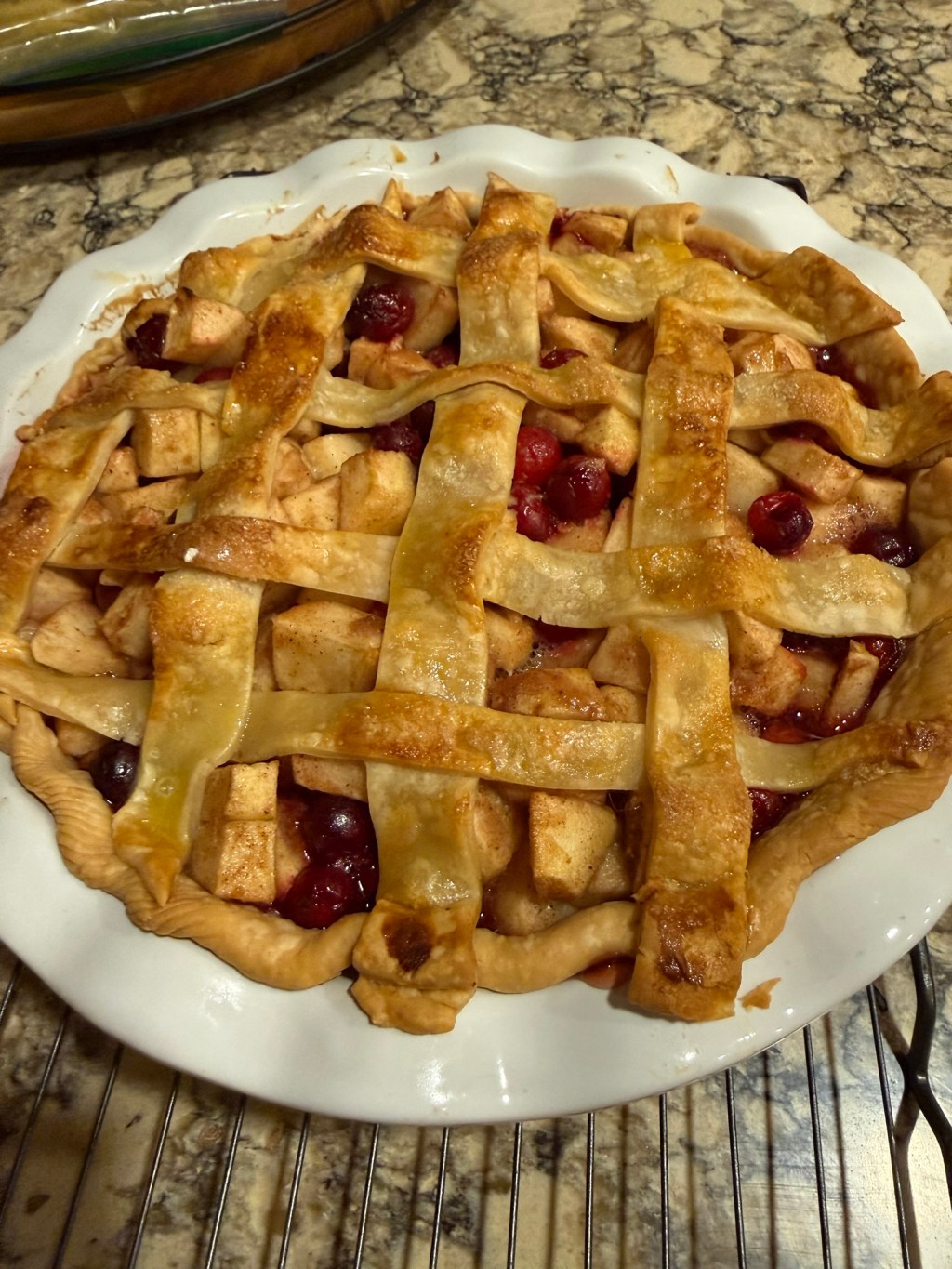 Michigan Apple-Cranberry Pie